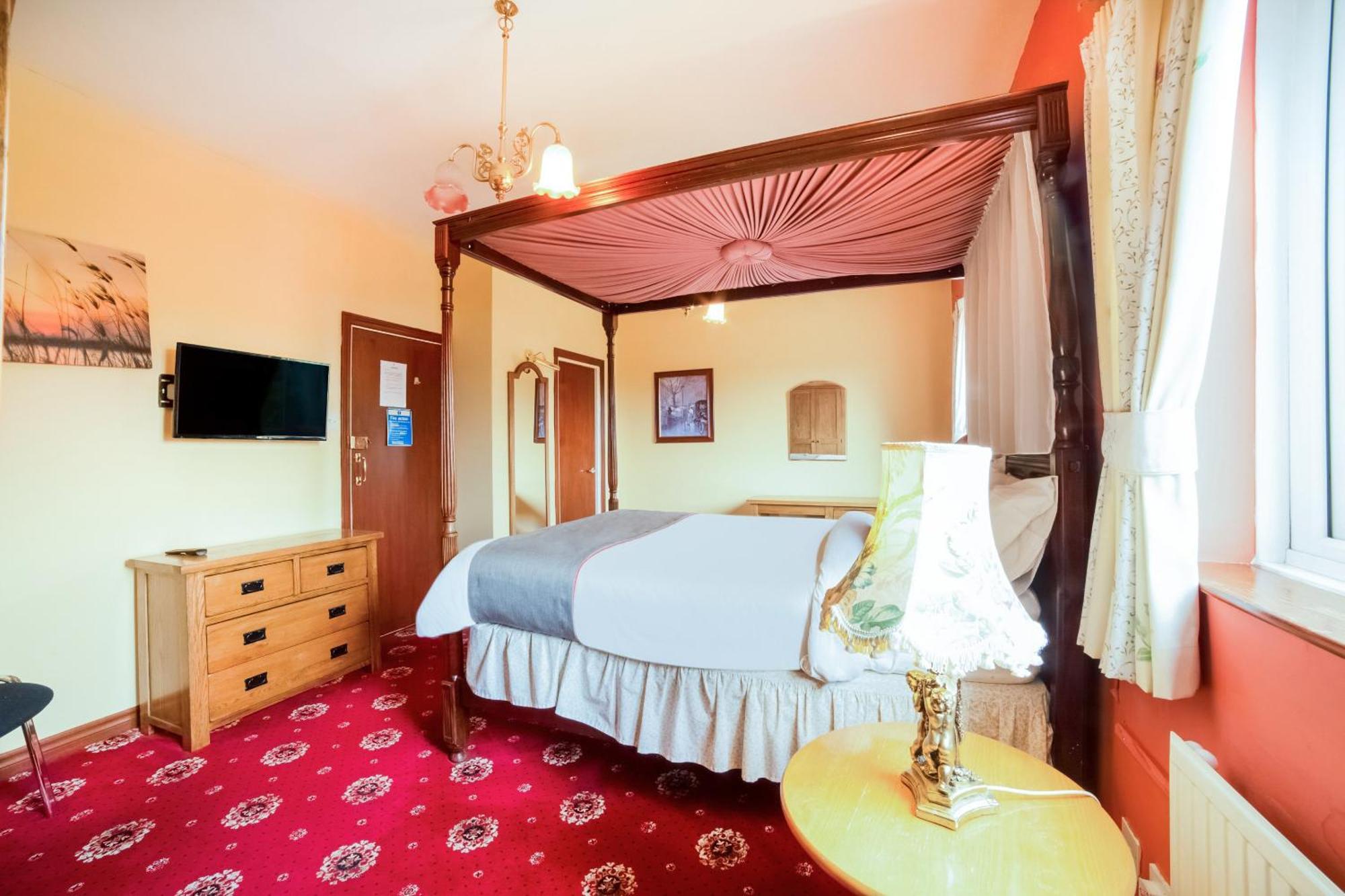 Oyo The Royal Hotel Dunston  Εξωτερικό φωτογραφία