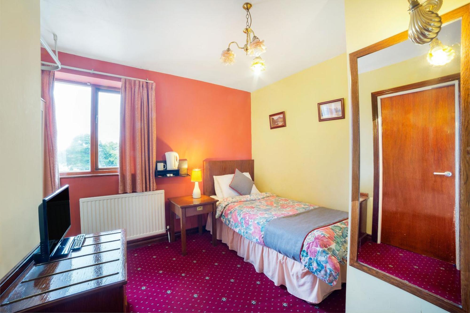 Oyo The Royal Hotel Dunston  Εξωτερικό φωτογραφία