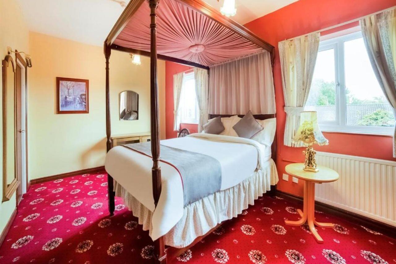 Oyo The Royal Hotel Dunston  Εξωτερικό φωτογραφία